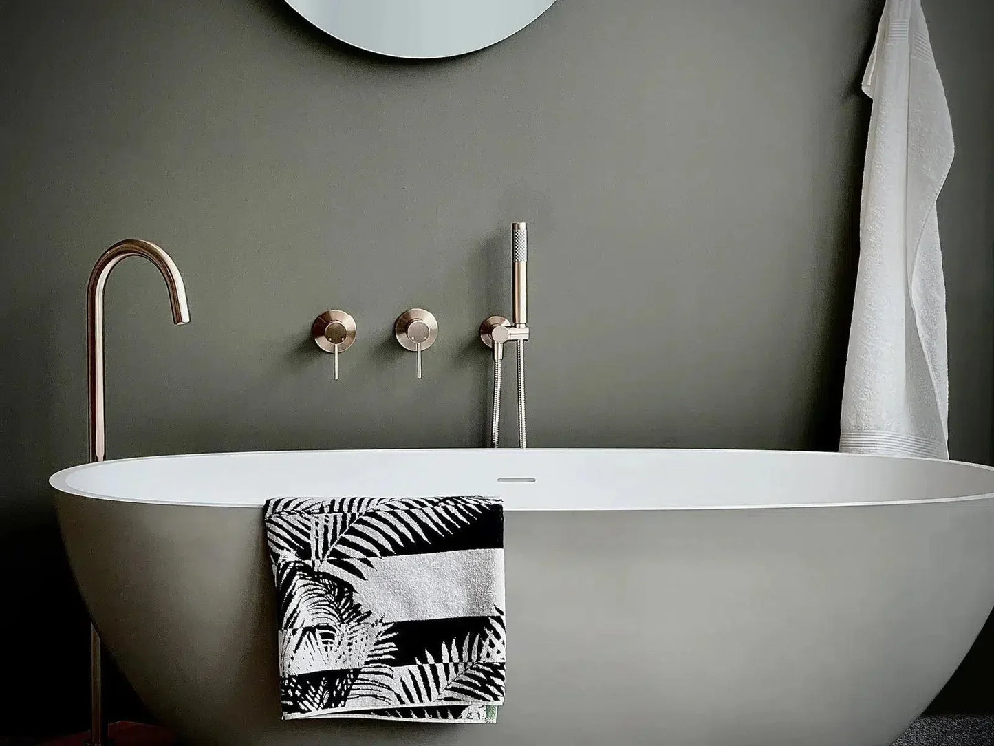 Round Slim Hand Shower On Bracket By Meir