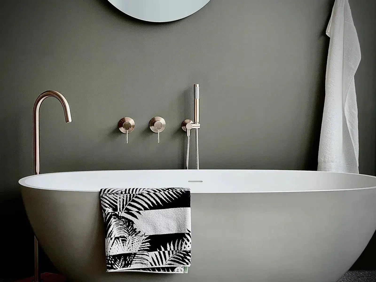 Round Slim Hand Shower On Bracket By Meir